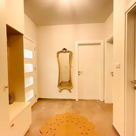 Apartment Stan Na Dan 